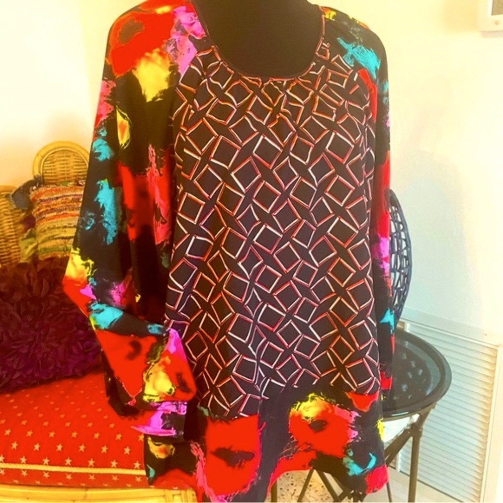 Weekend Suzanne Betro Long Sleeve Colorful Multi Print Peasant Top! Medium